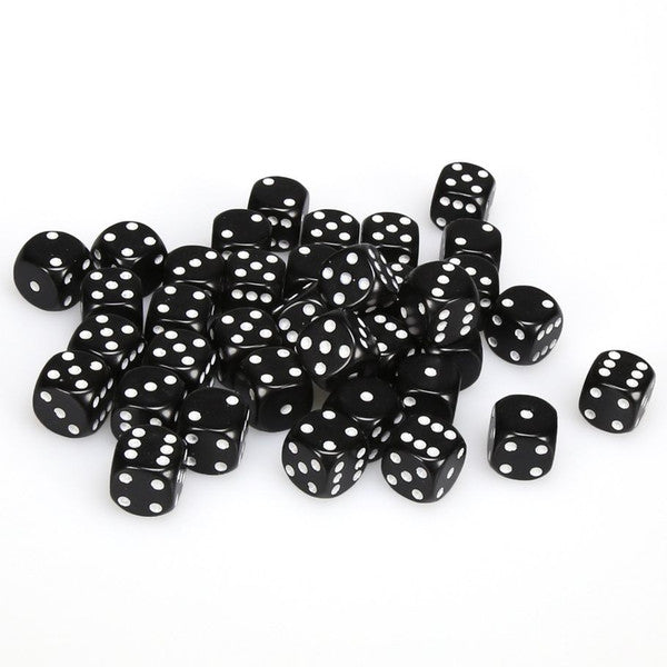 Chessex: d6 Dice 12mm Opaque Black/White (36)