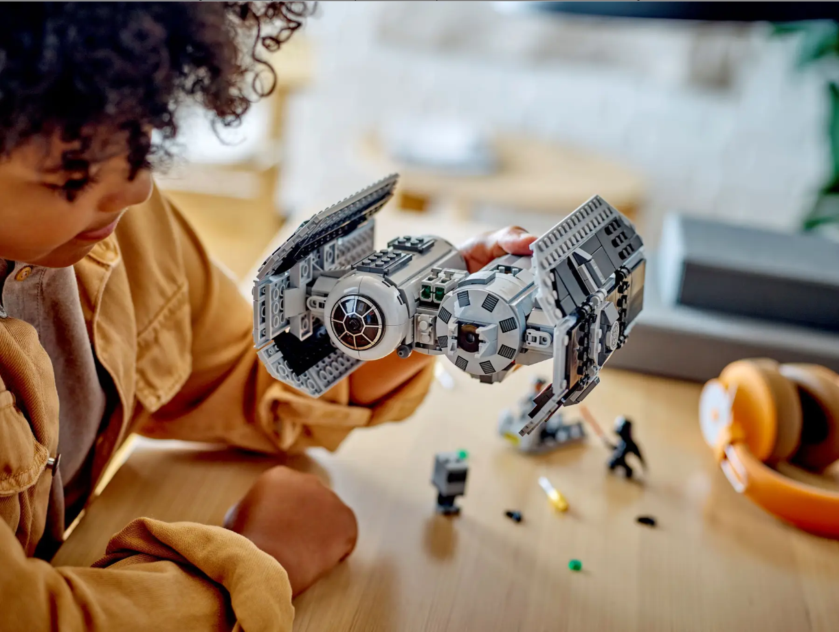 LEGO Star Wars: TIE Bomber (75347)