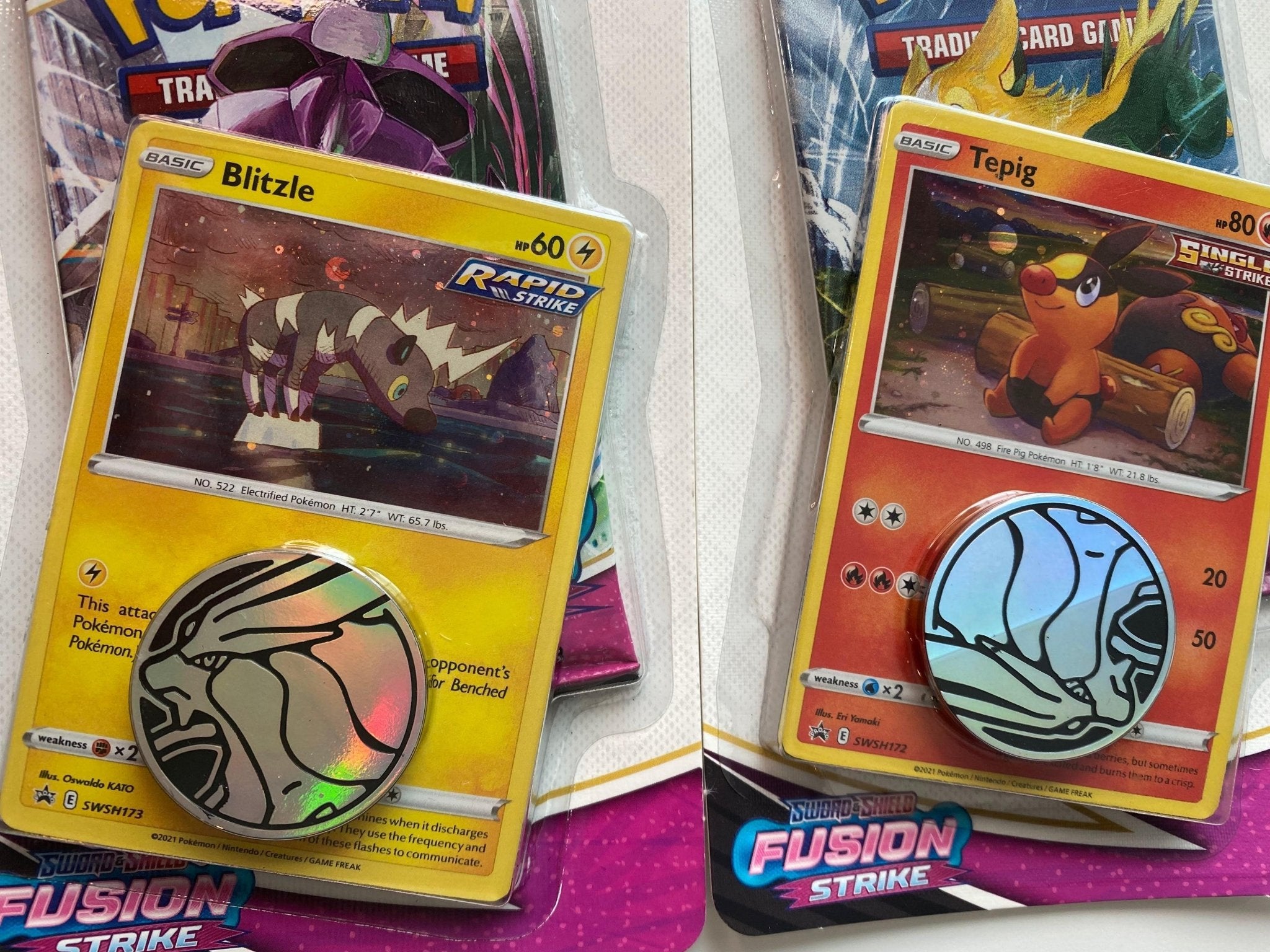 Pokemon Fusion Strike Checklane Blister Pack (Qty 2)