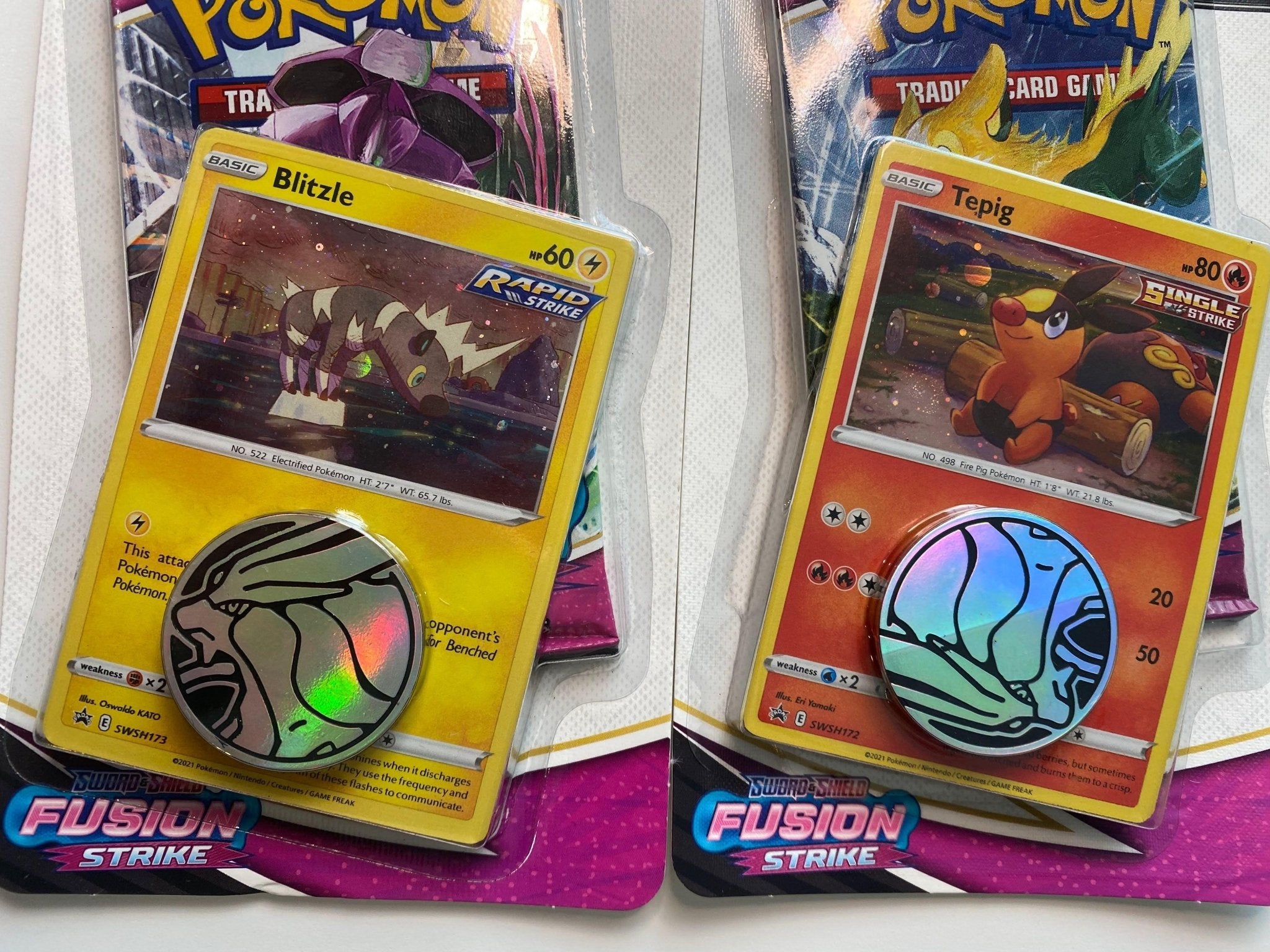 Pokemon Fusion Strike Checklane Blister Pack (Qty 2)