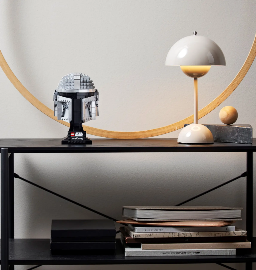 LEGO Star Wars: The Mandalorian Helmet (75328)