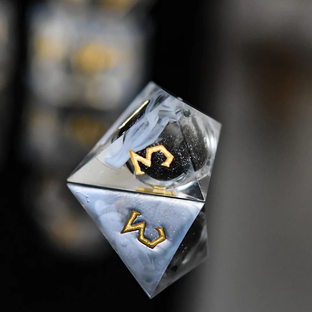 Misty Mountain Gaming: Smoke and Mirrors Liquid Core Dice Set