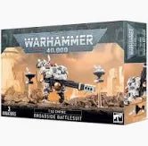 Collection of Warhammer 40,000: Tau: XV88 Broadside Battlesuit in a gallery layout